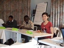 Kansainväliset opiskelijat paneelikeskustelussa tekniikan ammattikielen opettajien kevätpäivillä toukokuussa 2010. Kuva: Lloyd Bethell 